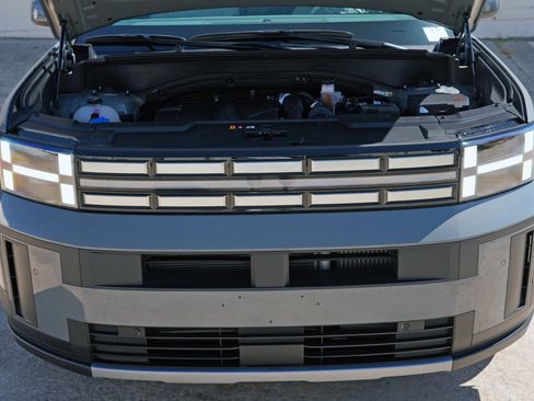 Used 2024 Hyundai Santa Fe SEL image 7