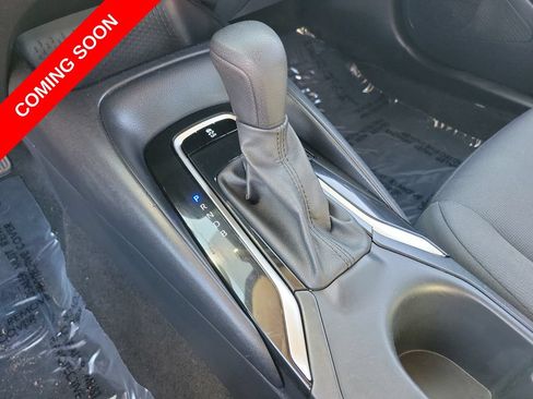 Used 2023 Toyota Corolla LE FWD image 29