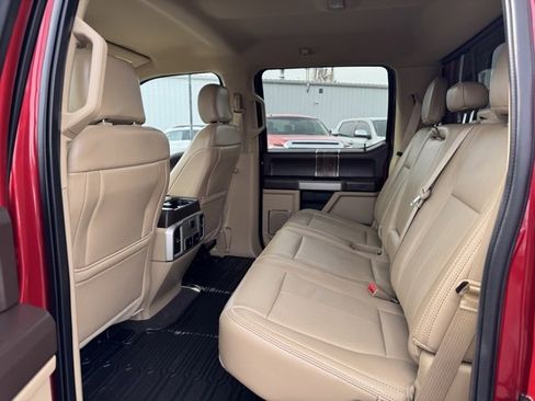 Used 2020 Ford F150 Lariat image 31