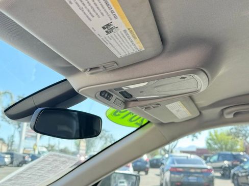 Used 2019 Chevrolet Impala LT image 18