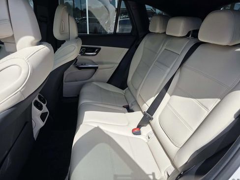 New 2026 Mercedes-Benz GLC 300 GLC 300 image 5