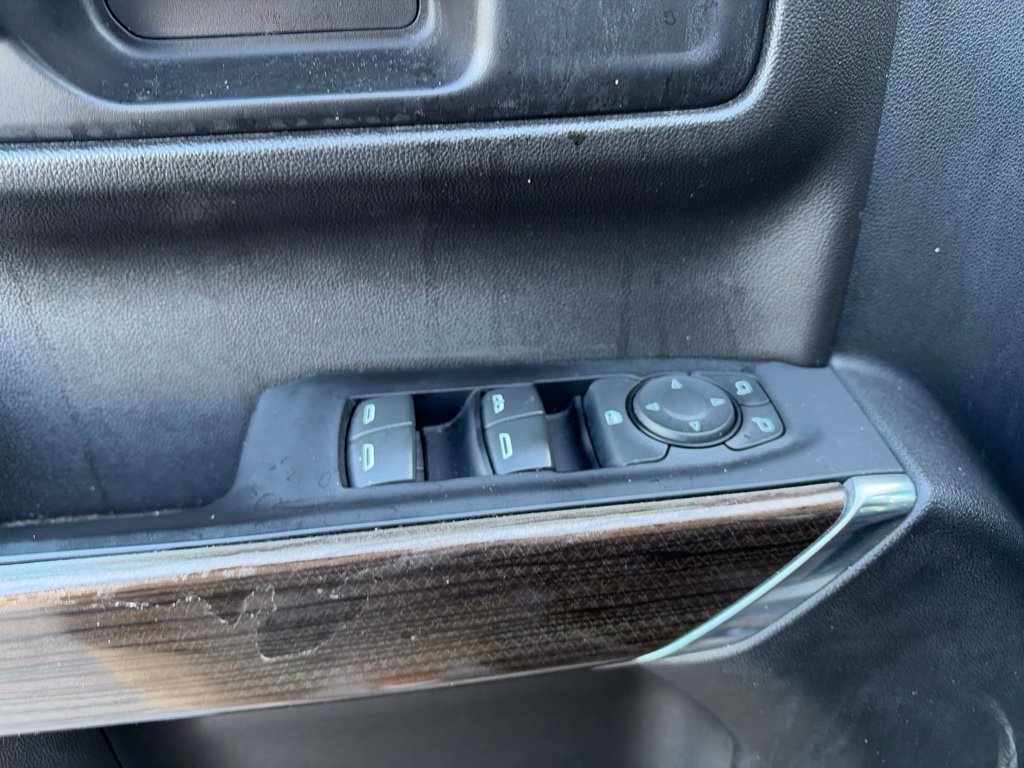 Used 2019 Chevrolet Silverado 1500 LT w/ All-Star Edition RWD image 12