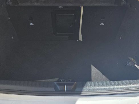 Used 2019 Mercedes-Benz GLA 250 w/ Convenience Package image 26