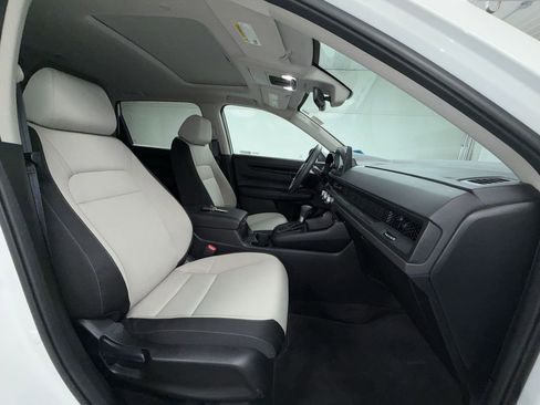 Used 2024 Honda CR-V EX image 13
