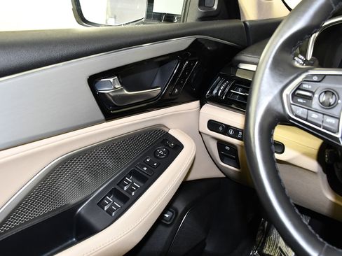 Used 2024 Acura MDX SH-AWD image 33