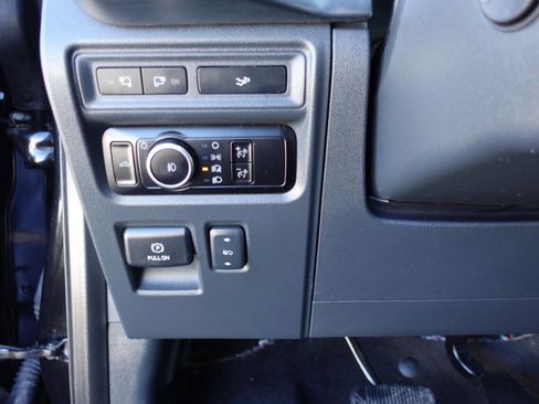 Used 2023 Ford F150 Lariat w/ Equipment Group 502A High image 64