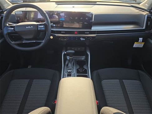 New 2026 Kia Sorento LX image 14