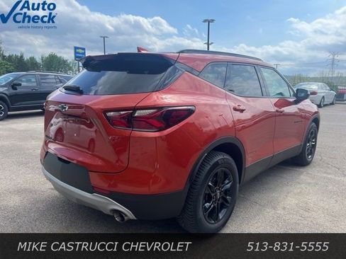 Used 2021 Chevrolet Blazer LT image 3