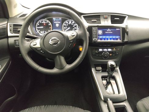 Used 2019 Nissan Sentra SV FWD image 22