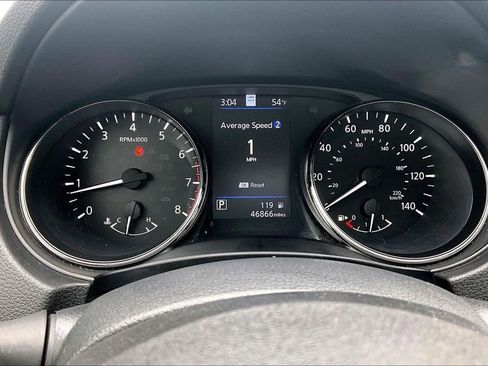 Used 2022 Nissan Rogue Sport SL image 12