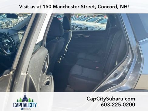 Used 2018 Nissan Rogue S AWD/4WD image 15