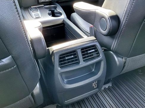 Used 2022 Honda Passport EX-L image 10