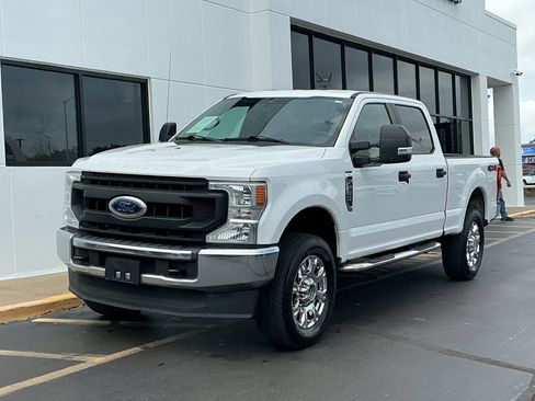 Used 2020 Ford F250 XL w/ Power Equipment Group AWD/4WD image 4