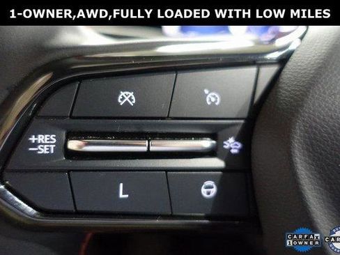Used 2024 Chevrolet Traverse RS w/ LPO, Floor Liner Package AWD/4WD image 13