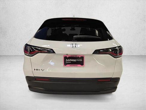 New 2027 Honda HR-V LX image 6