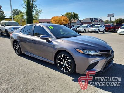 Used 2019 Toyota Camry LE