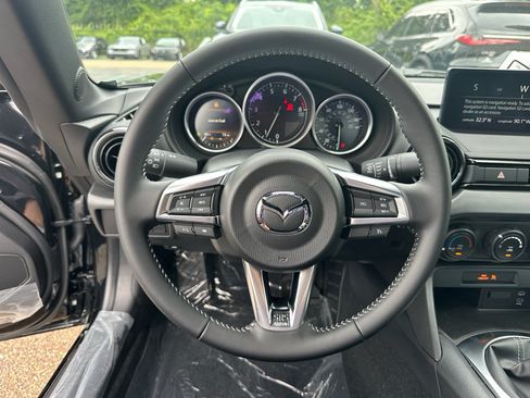 New 2026 MAZDA MX-5 Miata Sport RWD image 17