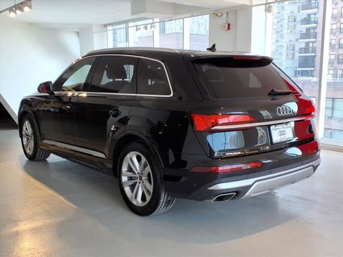 Used 2025 Audi Q7 Premium Plus w/ Premium Plus Package image 6