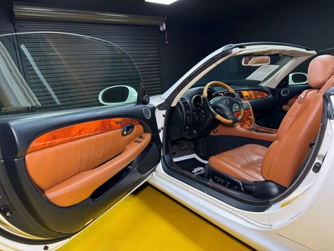 Used 2002 Lexus SC 430 Convertible image 20
