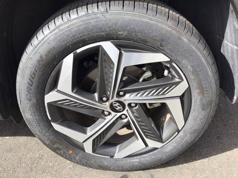 Used 2022 Hyundai Tucson Limited image 14