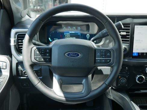 New 2025 Ford F350 Lariat w/ Lariat Ultimate Package image 7