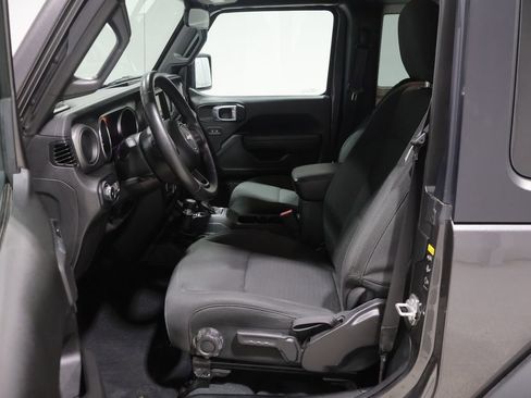 Used 2022 Jeep Wrangler Sport S image 10