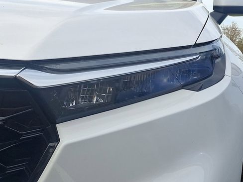 Used 2024 Honda CR-V EX-L image 8