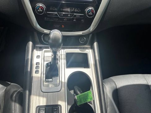 Used 2018 Nissan Murano SL w/ Moonroof Package FWD image 25