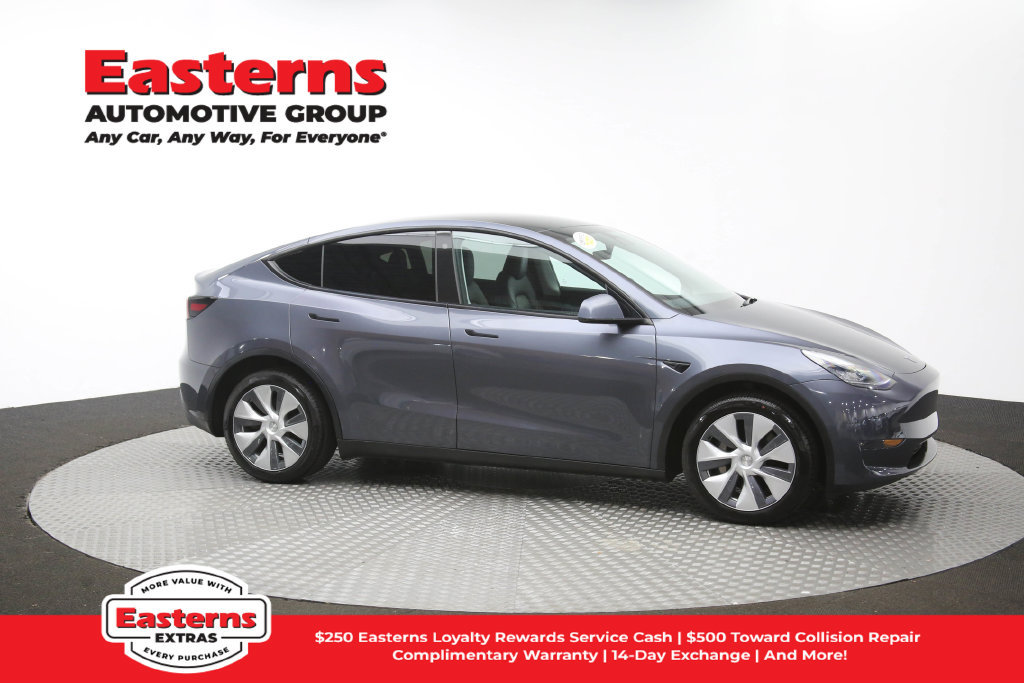 Used 2023 Tesla Model Y Long Range AWD/4WD image 42