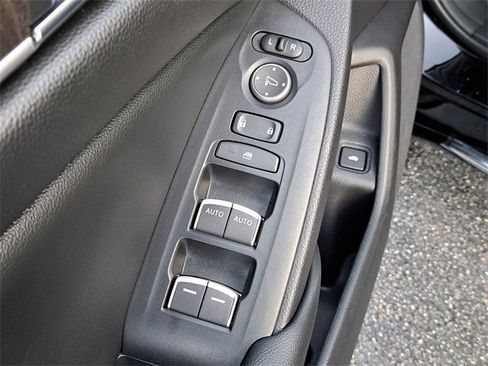 Used 2022 Honda Accord EX-L image 22