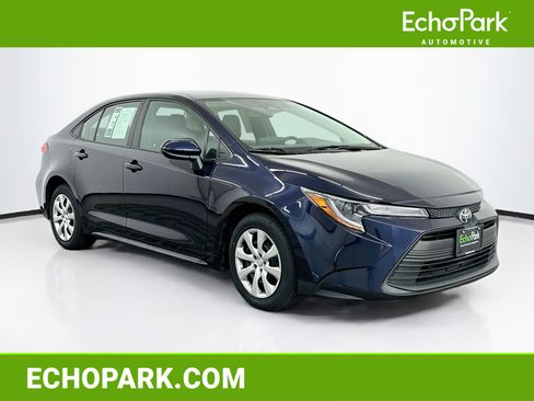 Used 2024 Toyota Corolla LE FWD image 1