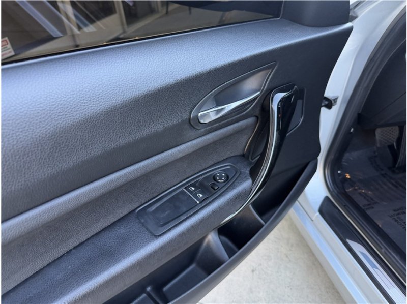 Used 2019 BMW 230i Coupe RWD image 17