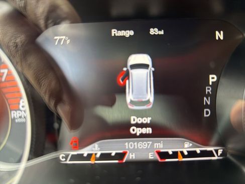 Used 2017 Jeep Cherokee Trailhawk w/ Comfort/Convenience Group image 6