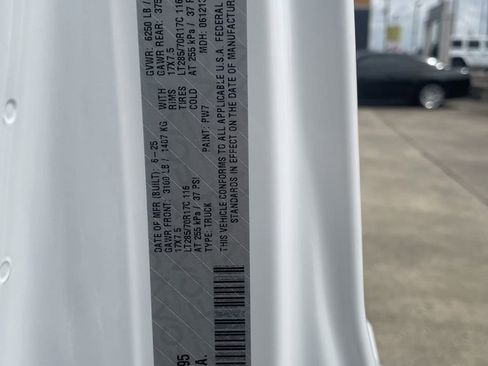 New 2025 Jeep Gladiator Rubicon w/ Safety Group image 28