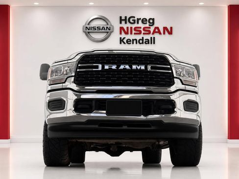 Used 2022 RAM 3500 Big Horn AWD/4WD image 5
