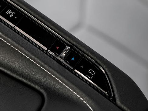 Used 2024 Chevrolet Corvette Z06 image 23