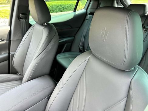 New 2024 Maserati Grecale GT image 25