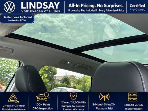Used 2024 Volkswagen Taos SE w/ Panoramic Sunroof Package AWD/4WD image 25