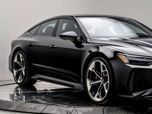 Used 2024 Audi RS 7 Performance AWD/4WD image 26