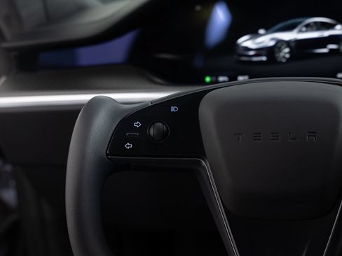 Used 2021 Tesla Model S Plaid AWD/4WD image 30