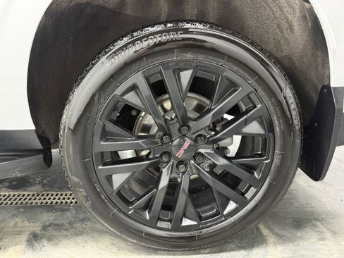 Used 2023 GMC Yukon XL Denali w/ LPO, Floor Liner Package AWD/4WD image 31