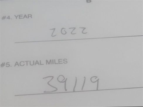 Used 2022 Lincoln Nautilus Reserve w/ Equipment Group 201A image 9