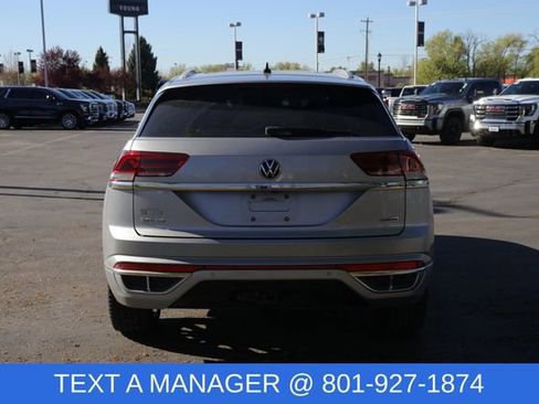 Used 2020 Volkswagen Atlas Cross Sport SEL Premium R-Line image 5