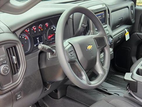 New 2026 Chevrolet Silverado 1500 Custom image 3