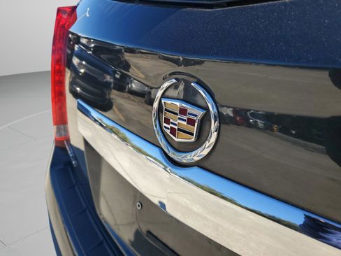 Used 2016 Cadillac SRX Performance w/ Driver Awareness Package image 31