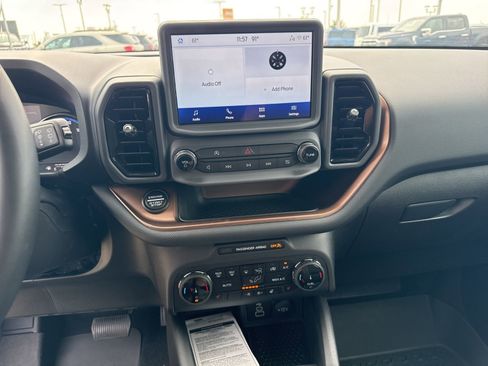 New 2024 Ford Bronco Sport Outer Banks AWD/4WD image 8