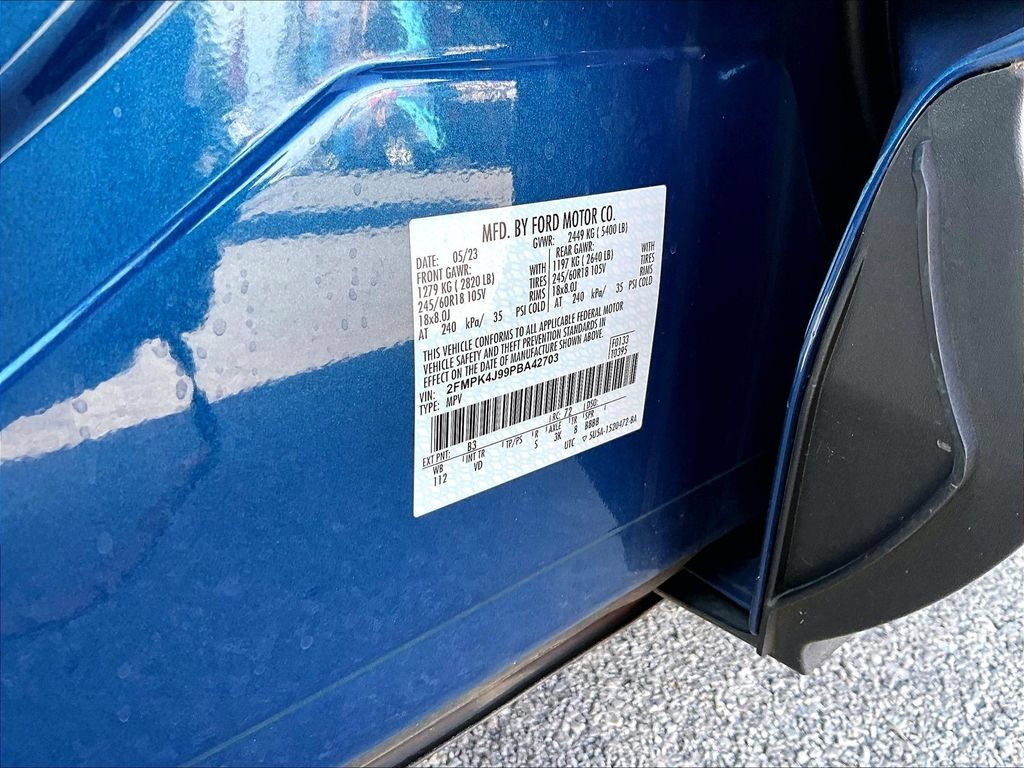 Used 2023 Ford Edge SEL AWD/4WD image 35