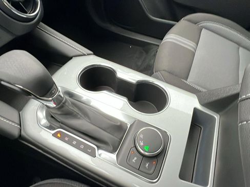 New 2025 Chevrolet Blazer LT w/ Midnight/Sport Edition FWD image 23