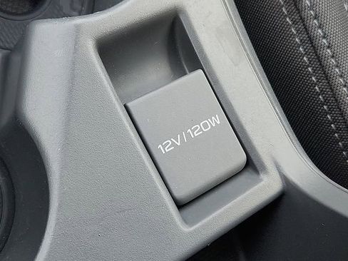 Certified 2025 Subaru Crosstrek 2.0i AWD/4WD image 22