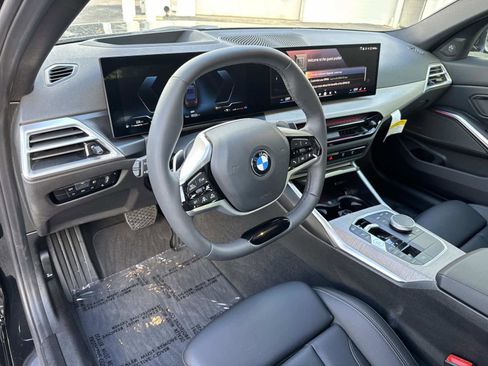 Certified 2025 BMW 330i xDrive Sedan w/ Premium Package image 21